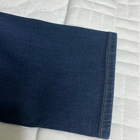 Chicos Size 3 (16R) Jeans - Picture 2 of 6